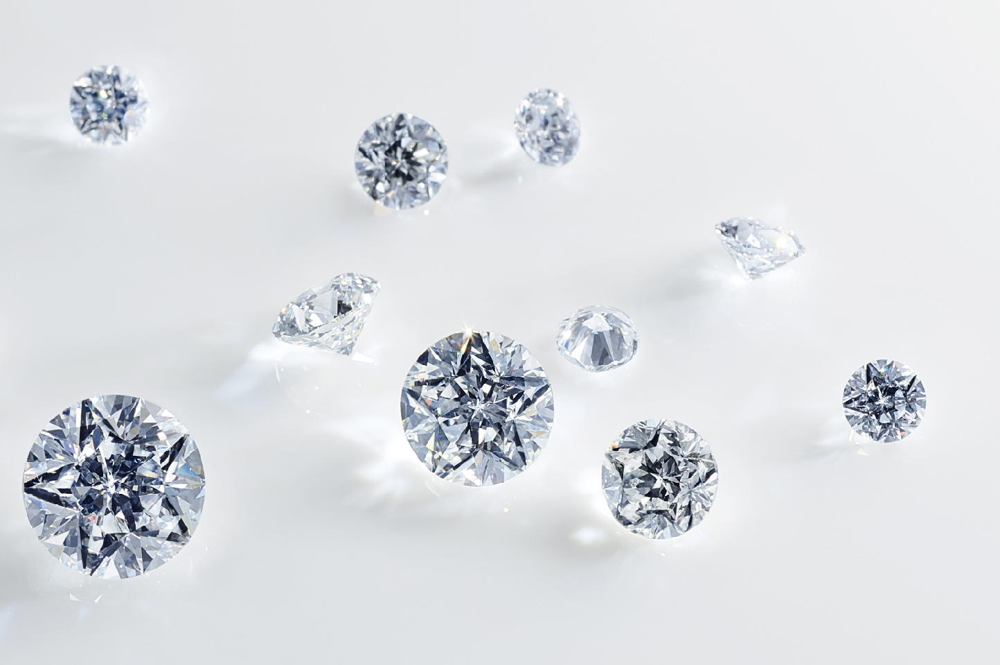 可以看見二個美麗星星的Wish upon a star®是本公司的原創切割法。(意匠 第1432632号)